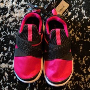 Slip on tennis shoes